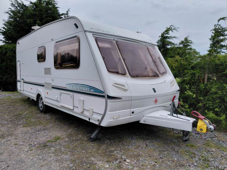 Abbey Cardinal 330 6 berth