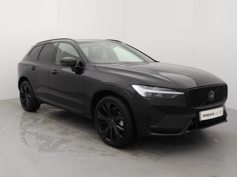 VOLVO XC60 2.0 B5P Plus Black Edition 5dr AWD Geartronic