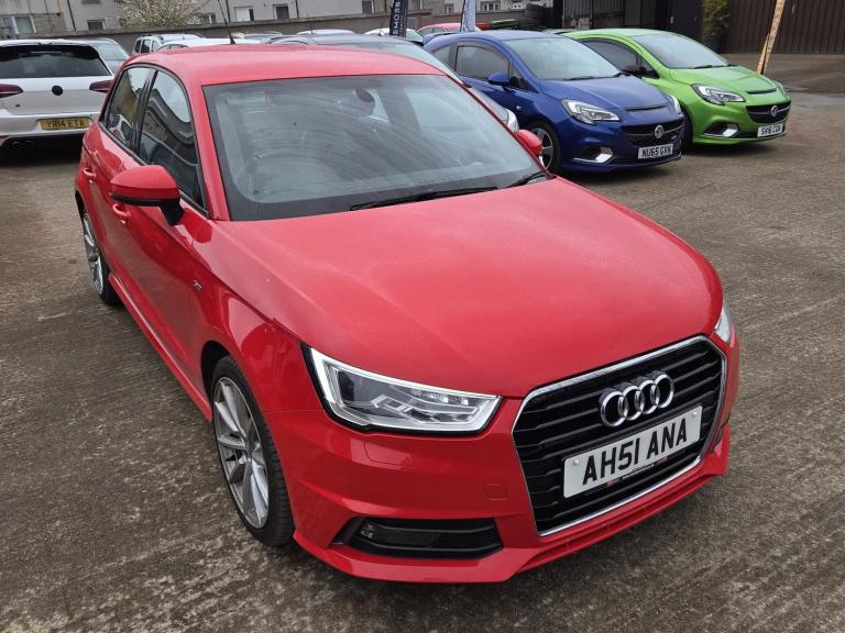 AUDI A1 1.6 TDI S line 2015