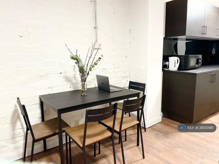 1 bedroom in Stockley Street, Northampton, NN1 (#2600981)