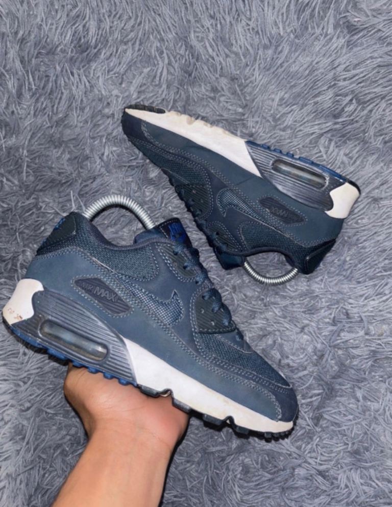 Nike Air Max 90 "Navy Blue" UK4 [RRP - £100]