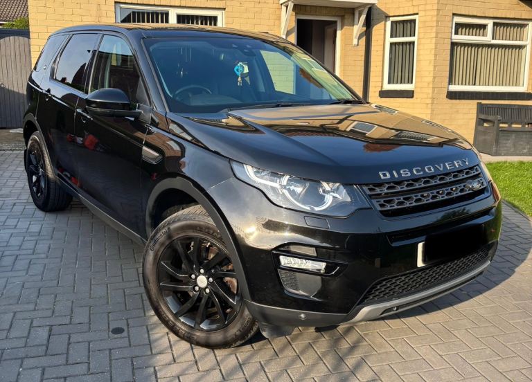 Land Rover Discovery Sport | 7 Seater