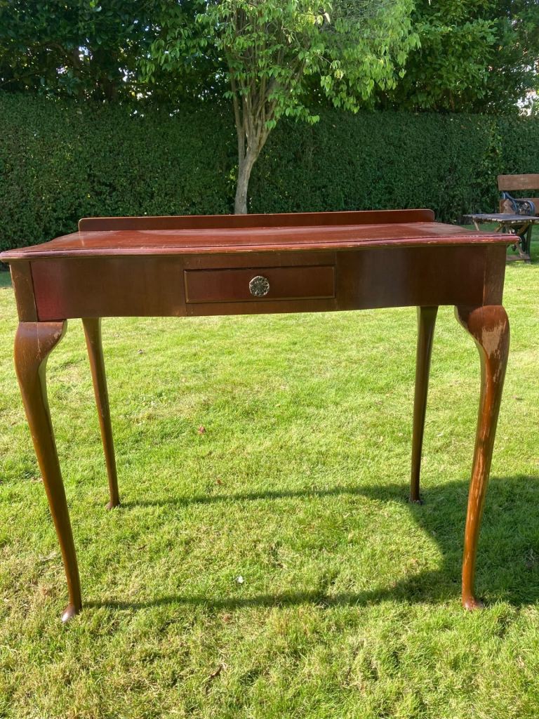 Mahogany hall table 