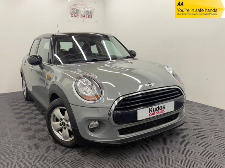 2016 MINI Hatch 1.5 COOPER 5dr - LOW 56000 MILES *£20 ROAD TAX* BLUETOOTH - DAB HATCHBACK Petrol ...