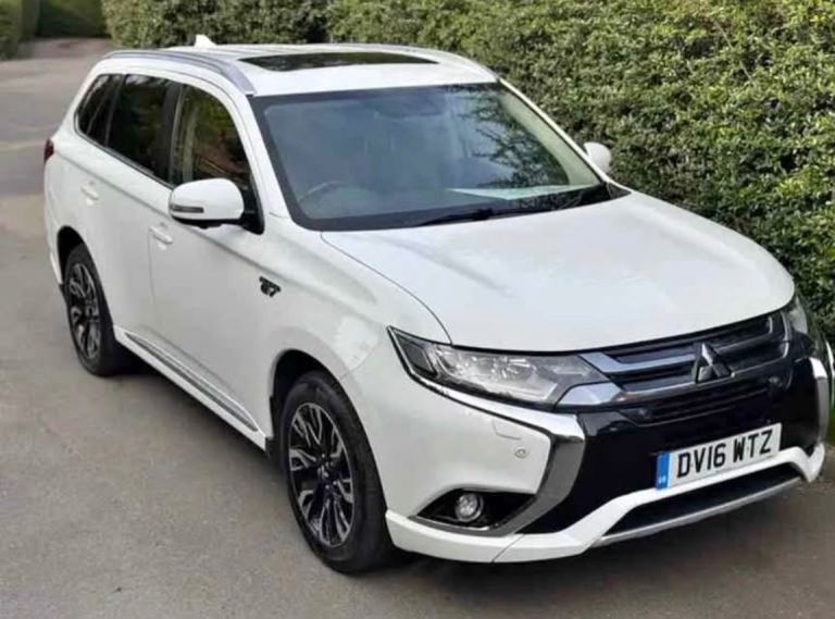 Mitsubishi, OUTLANDER, Estate, 2016, Other, 1998 (cc), 5 doors