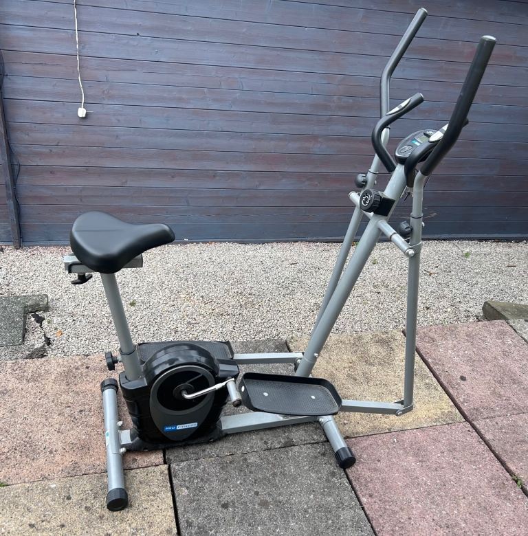Pro Fitness 2-in-1 Cross Trainer Exercise Bike