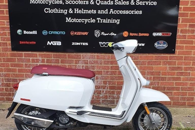 Lambretta V 125cc Modern Classic Retro Style Best 125 Scooter A1 Licence Lear...