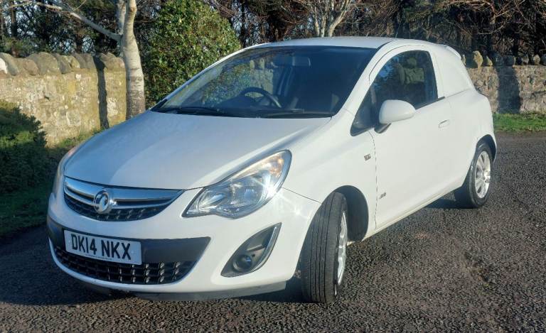 Corsa Sportive Van 2014 Ready to go 1.2 diesel Full Year MOT VAT Qualifying