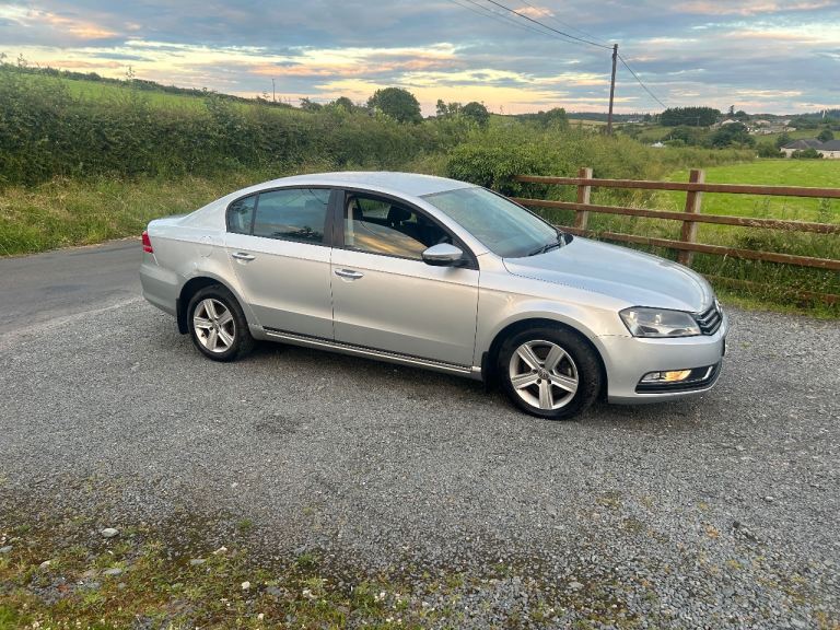 Volkswagen, PASSAT, Saloon, 2013, Manual, 1968 (cc), 4 doors