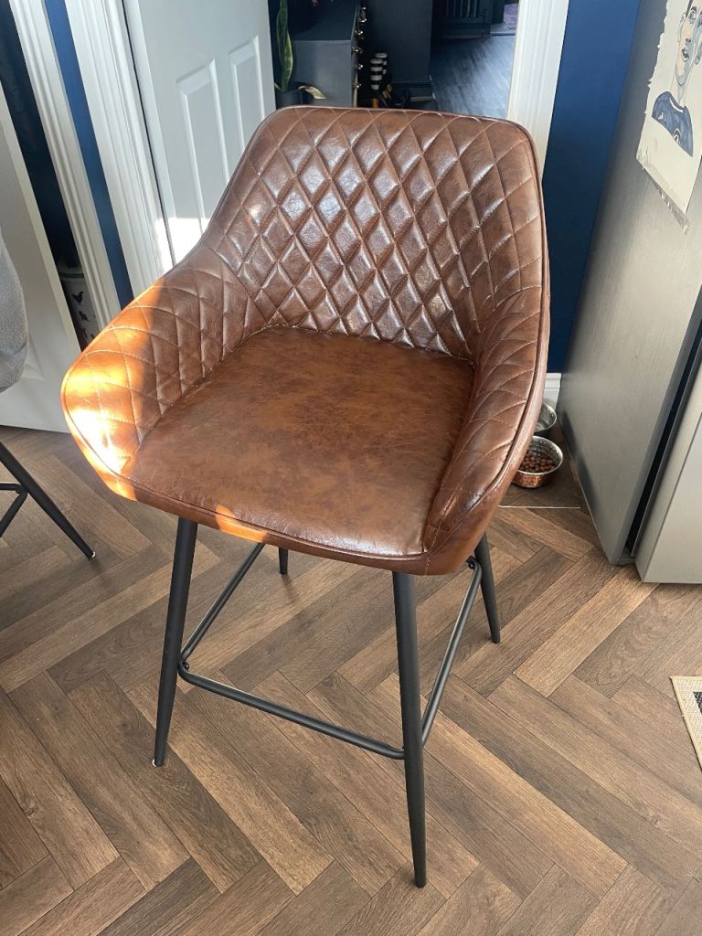 x4 Bar stools