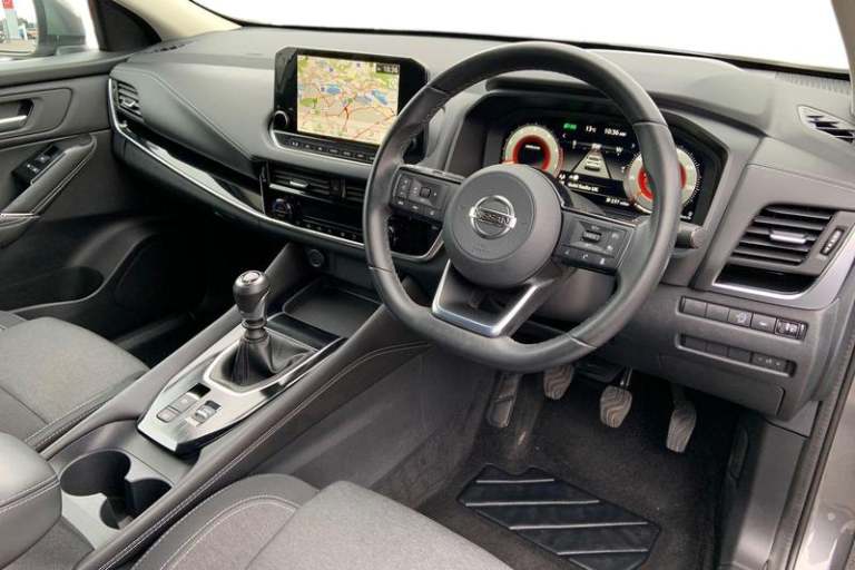 2021 Nissan Qashqai 1.3 DiG-T MH N-Connecta [Glass Roof] 5dr Manual Hatchback Petrol Manual