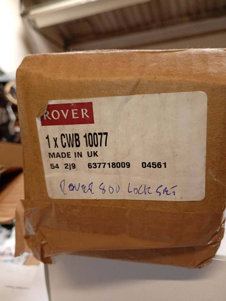 CWB10077 ROVER 800 LOCK SET