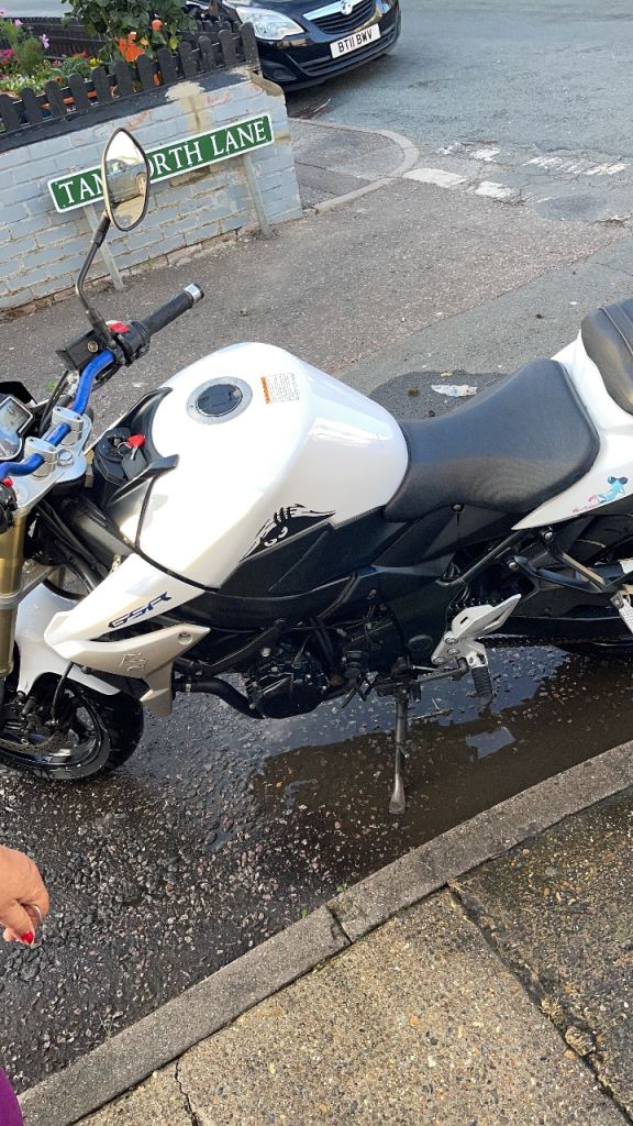 Suzuki, GSR, 2012, 749 (cc)