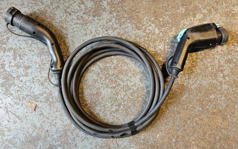 EV Charging Cable: Type 1 to Type 2 (Nissan E-NV200, Leaf etc)