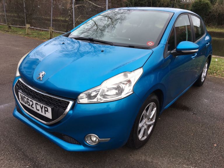 Peugeot 208 1.2 - Ulez Free - 2027 MOT- Full Service History - Ideal First Small Car