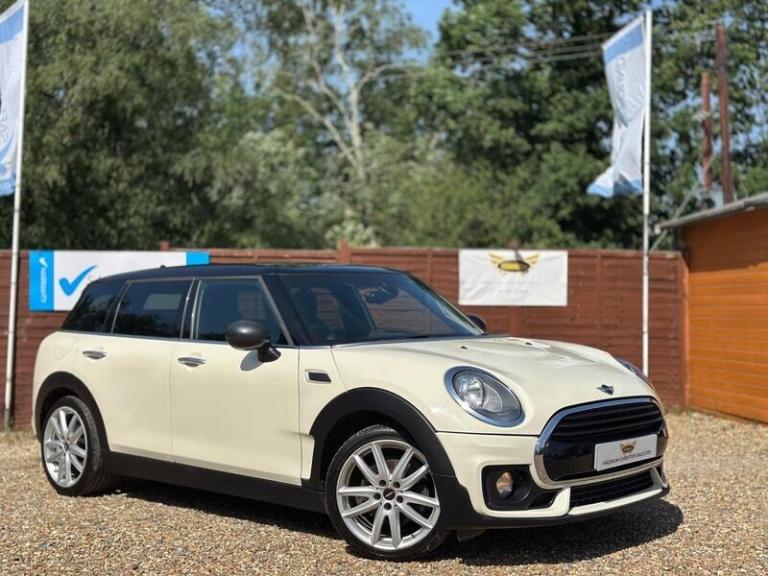 2019 MINI Clubman MINI Clubman 2.0 Cooper D Sport Euro 6 ESTATE Diesel Manual