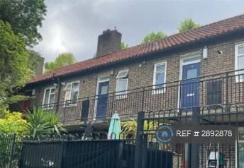 Studio flat in Hinchinbrook House, London, NW6 (#2892878)