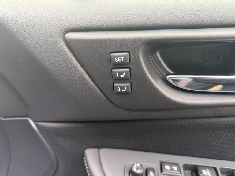  Subaru Outback 2.5i SE Premium Lineartronic 4WD Euro 6 (s/s) 5dr Petrol Automatic