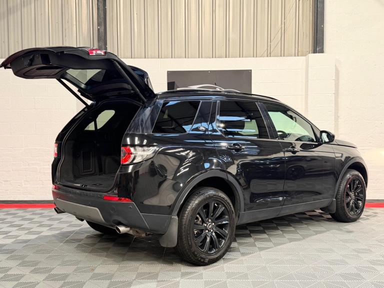 2016 Land Rover Discovery Sport 2.0 TD4 180 SE Tech 5dr Auto ESTATE DIESEL Automatic