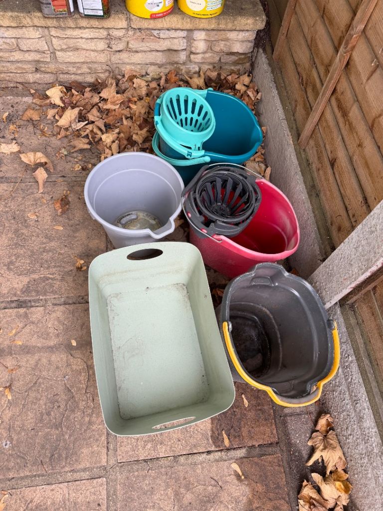 Job Lot of Buckets and Mop Buckets – Good Condition