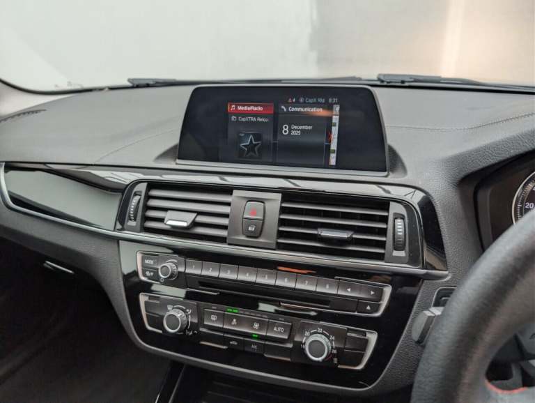 2019 BMW 1 Series 1.5 118i GPF Sport Hatchback 3dr Petrol Auto Euro 6 (s/s) (136 ps) - PARKIN HAT...