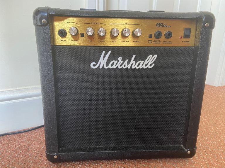Marshall MG15CD Guitar Amplifier 15W lead amp twin channel distortion overdrive and clean