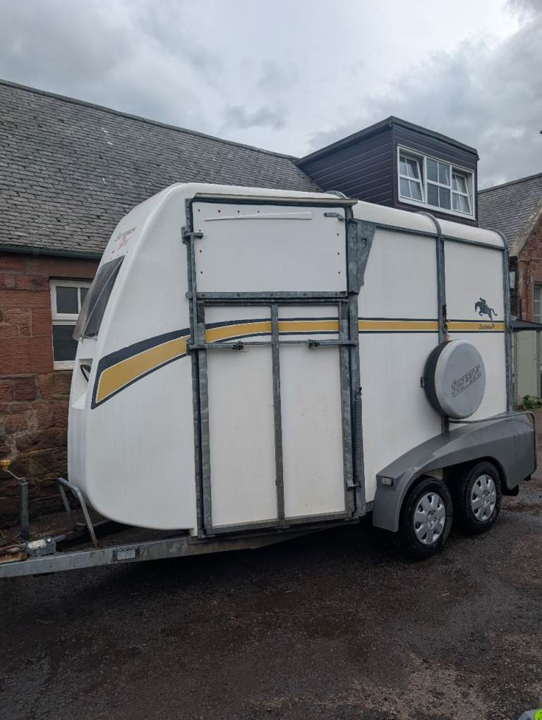 Batesons trailer great stamp, lots to love