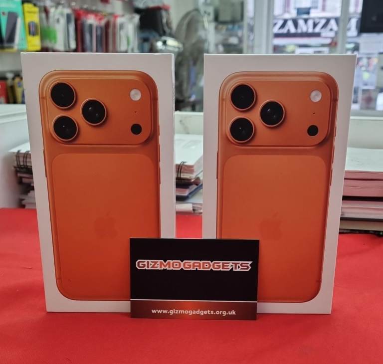 APPLE iPHONE 17 PRO 256GB- COSMIC ORANGE - UNLOCKED-(BRANDNEW SEALED)+APPLE WARRANTY