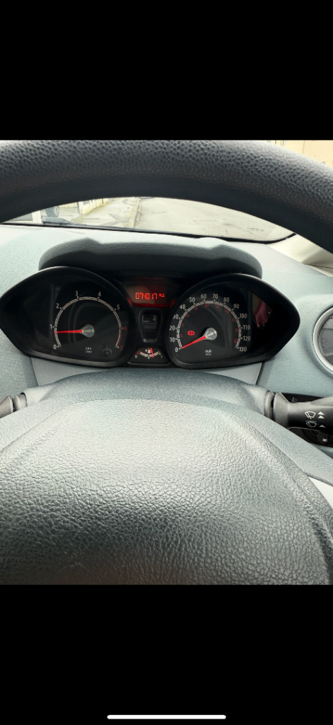 Ford, FIESTA, Hatchback, 2011, Manual, 1388 (cc), 5 doors