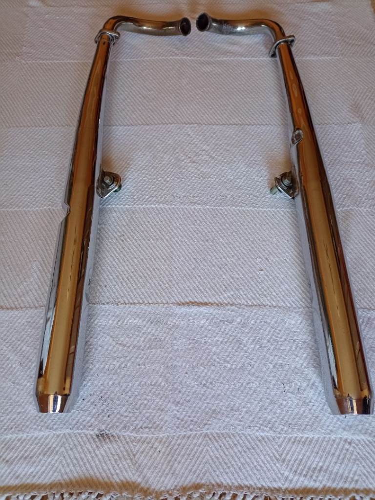 Yamaha RD 250 350 A B Exhaust and Rare Alloy Front Wheel.