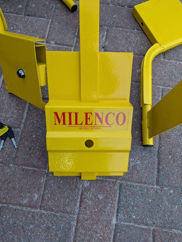 Milenco wheel clamp