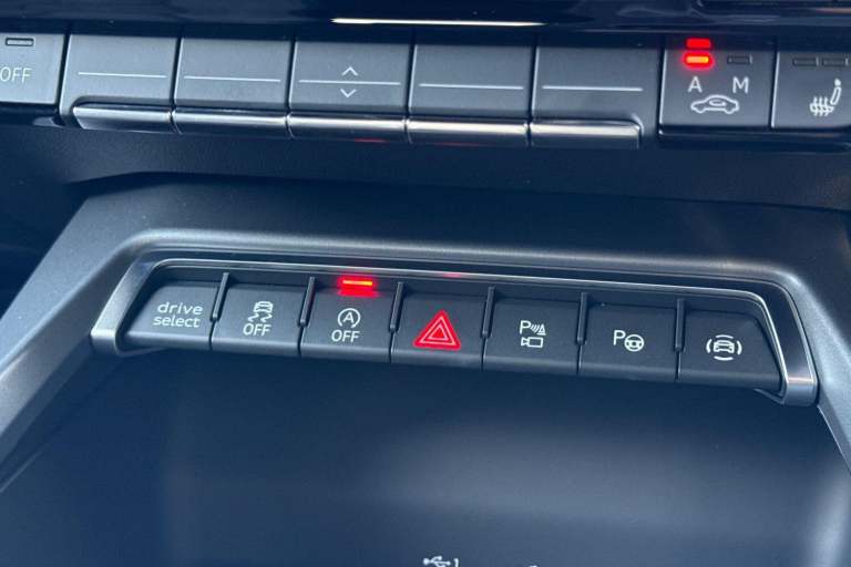 2025 Audi A3 35 TDI Black Edition 5dr S Tronic HATCHBACK DIESEL Automatic