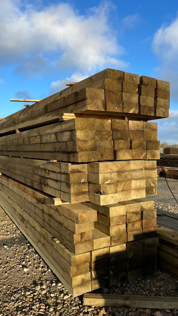 PRESSURE TREATED SLEEPERS | 4/8/16FT from only £10.50! TIMBER / SLATS / POSTS / FENCING