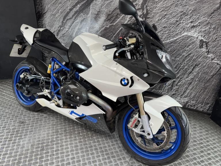 BMW HP2 SPORT 2010