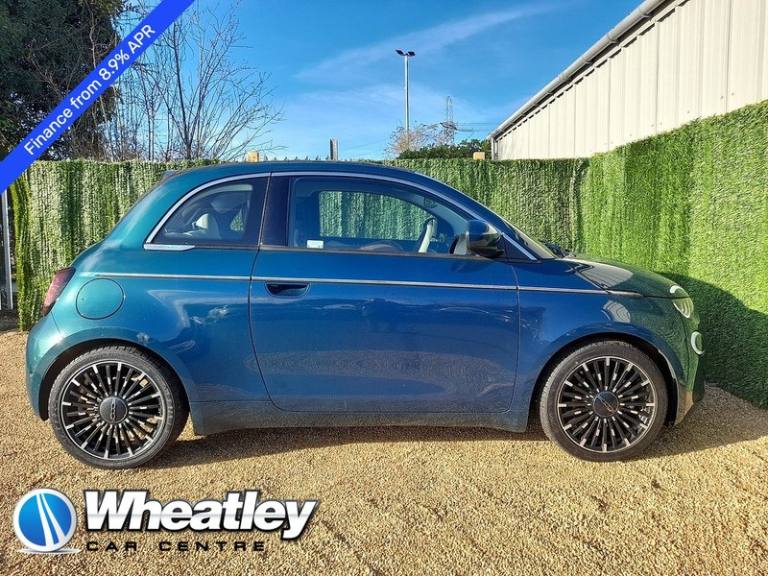 2022 Fiat 500e C La Prima Convertible Electric Automatic