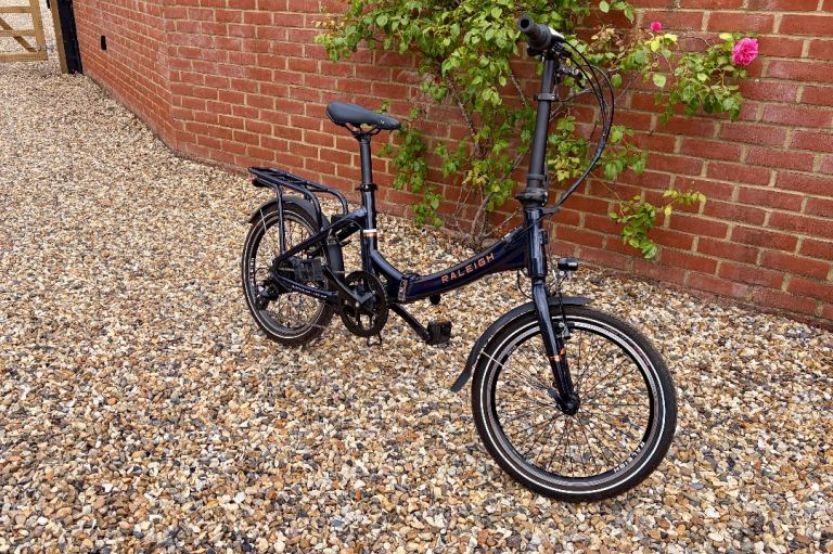 Raleigh Stow-E-Way Folding Electric Bike - BLACK