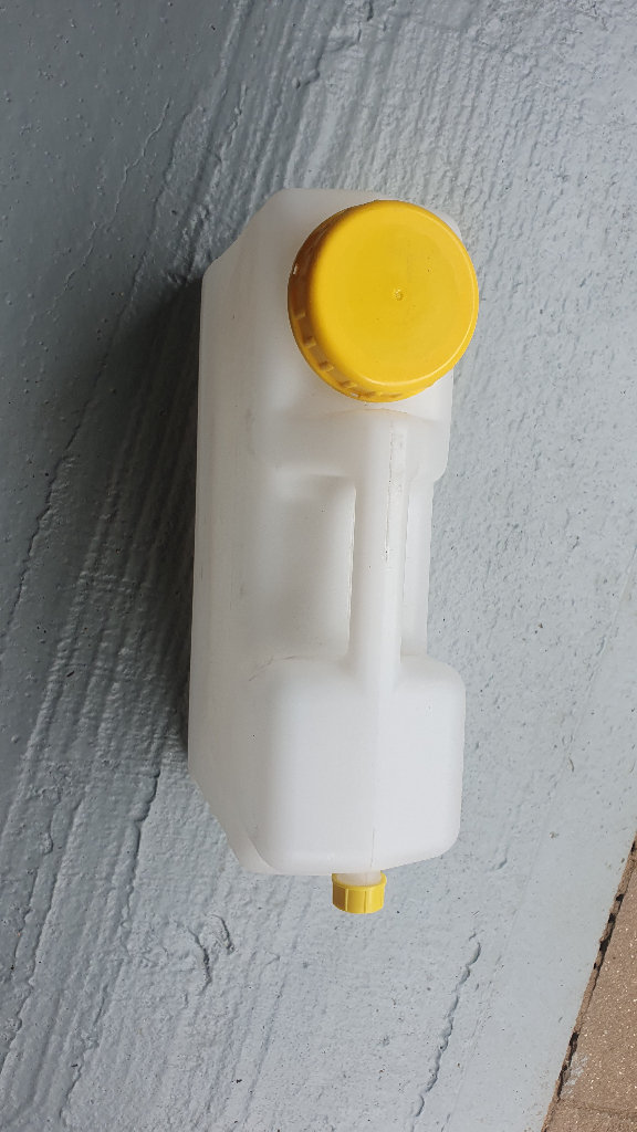 Camper camping water bottle