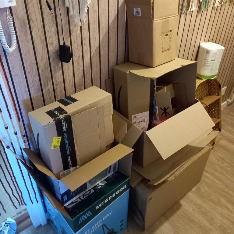 Assorted Cardboard Boxes - Good Condition for Moving or Storage