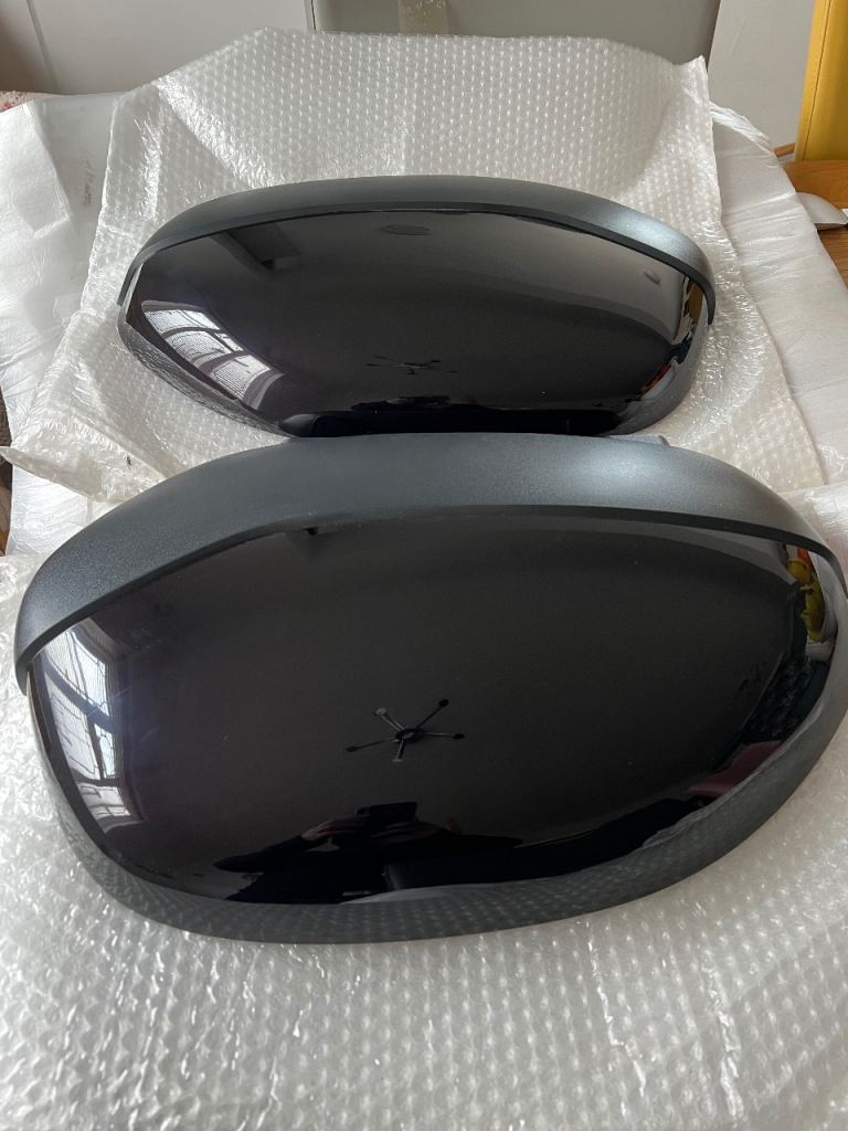 Honda nt650v pannier lids