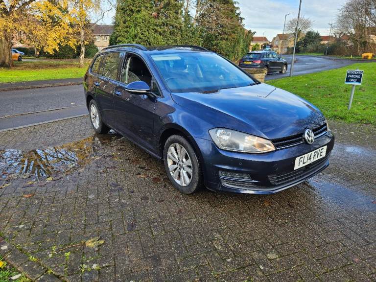 Volkswagen golf 1.6tdi bluemotion technology economy model estate £20 ayear tax FSH