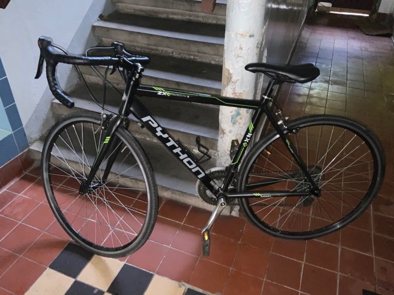 Juniors Road pedal bike 