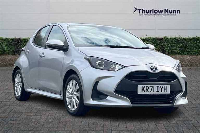 2021 Toyota Yaris 1.5 VVT-h (116 PS) Icon 5 Door Petrol Hybrid Hatchback Automatic *** 1 Priv Hat...