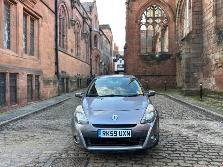 2009 Renault Clio 1.2 16V TomTom Edition 3dr HATCHBACK Petrol Manual