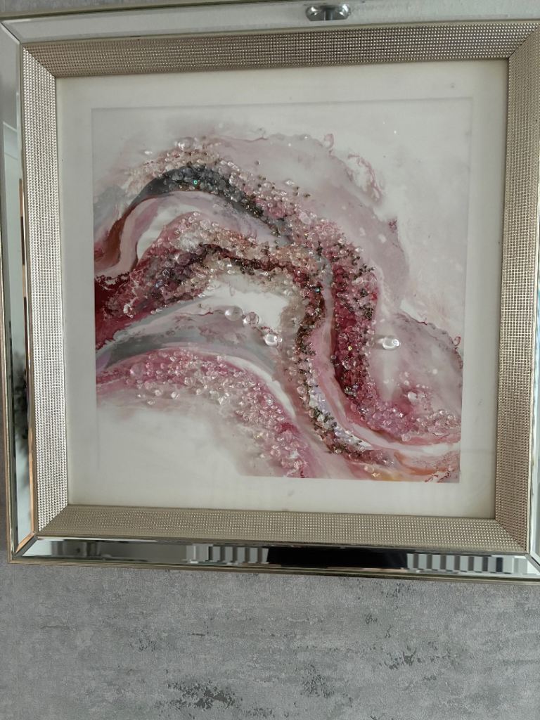 2 crystal wall art pink