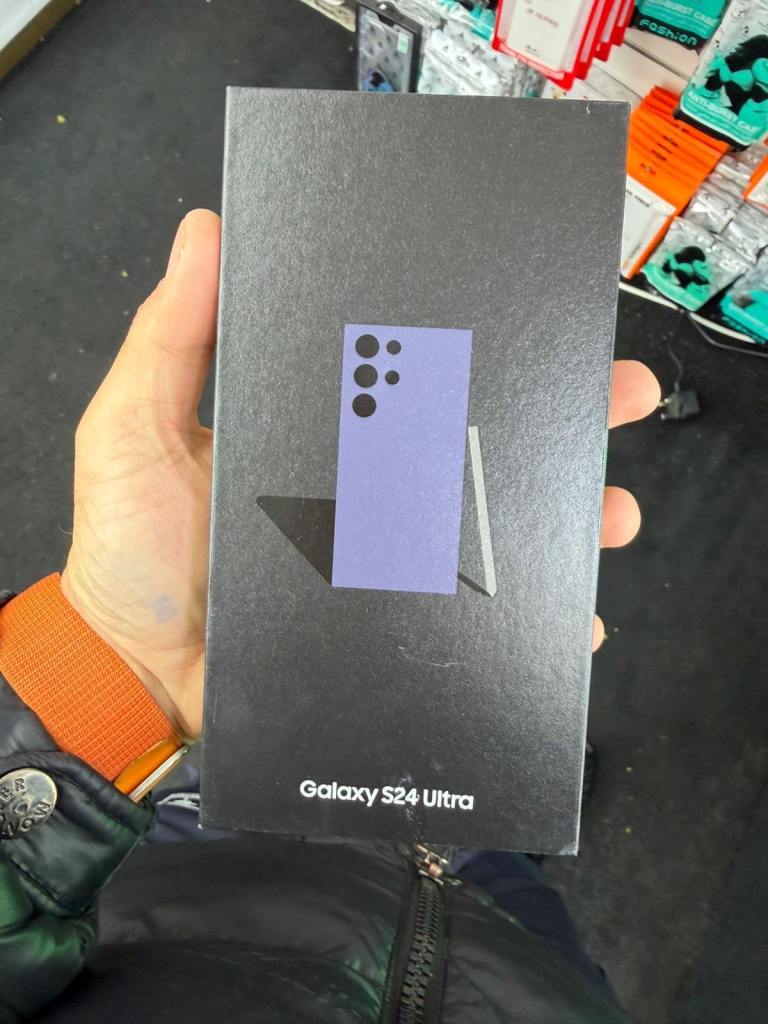 SAMSUNG S24 ULTRA BRAND NEW BOX ONE YEAR OFFICIAL WARRANTY 