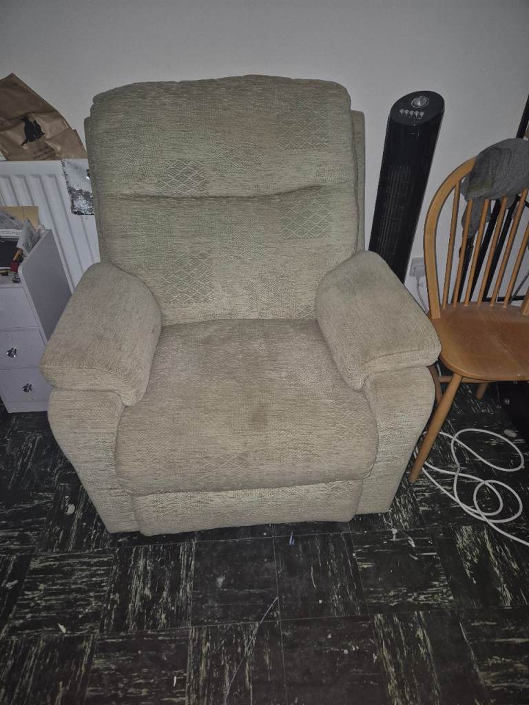 Free Beige Fabric Armchair