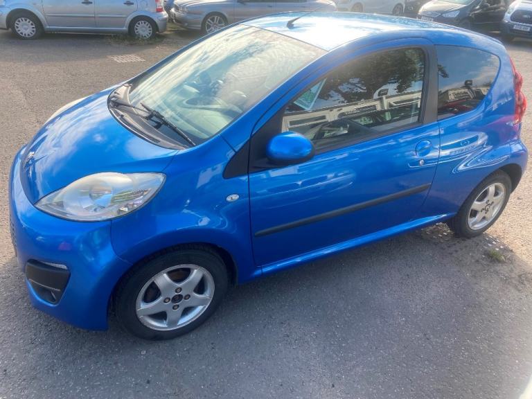 2013 Peugeot 107 ALLURE Hatchback Petrol Manual