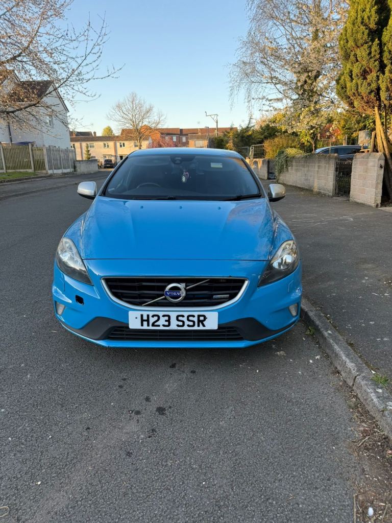 Volvo, V40, Hatchback, 2014, Manual, 1984 (cc), 5 doors