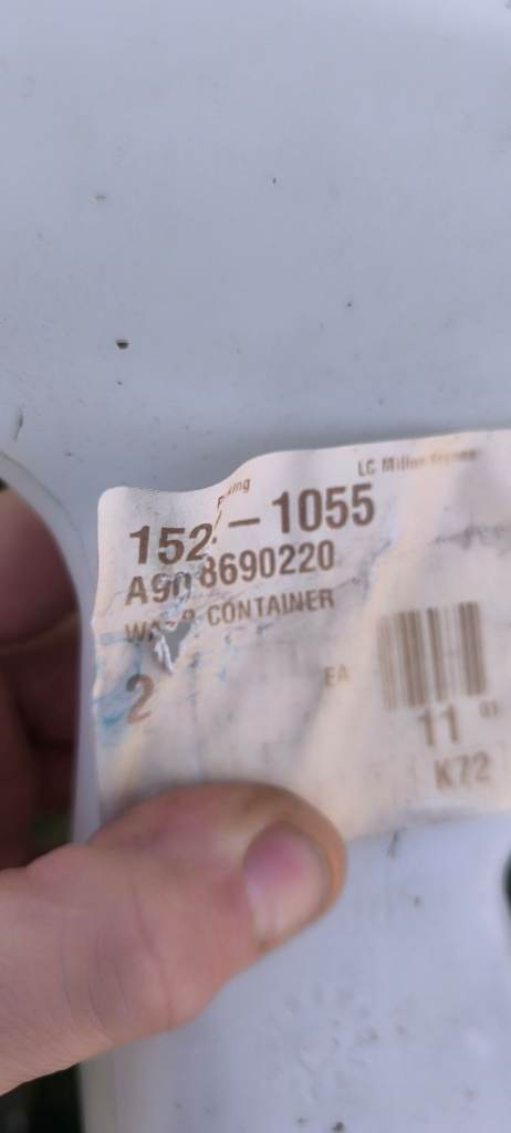 Mercedes antos washer bottle