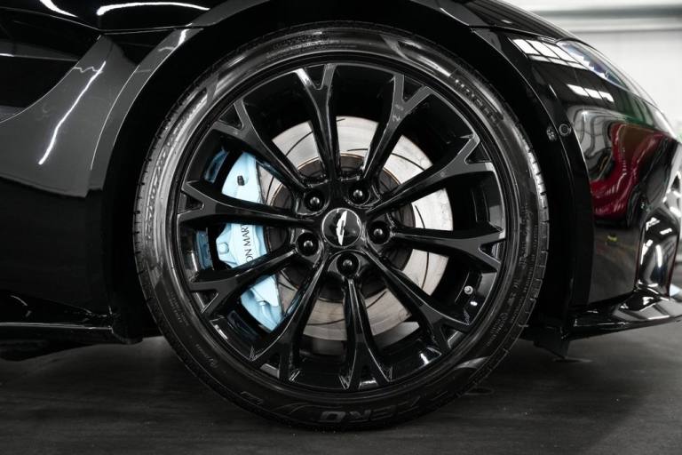 2018 Aston Martin Vantage 4.0 V8 Coupe 2dr Petrol Auto Euro 6 (510 ps) Coupe Petrol Automatic